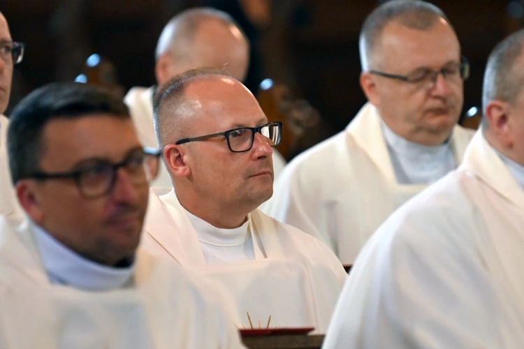 Jubileusz 25-lecia święceń prezbiteratu w świdnickiej katedrze