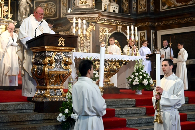 Jubileusz 25-lecia święceń prezbiteratu w świdnickiej katedrze
