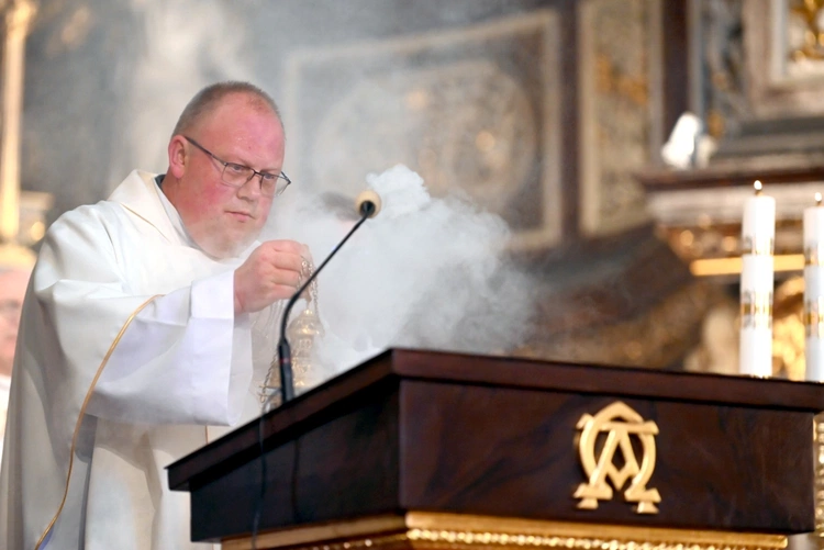 Jubileusz 25-lecia święceń prezbiteratu w świdnickiej katedrze