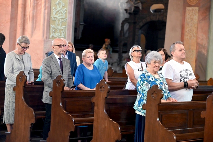 Jubileusz 25-lecia święceń prezbiteratu w świdnickiej katedrze