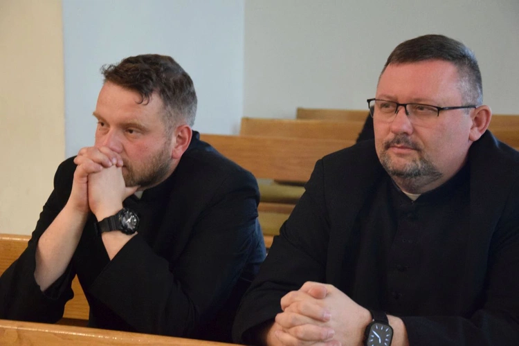 Pielgrzymka kapłańska do skarżyskiej Ostrej Bramy