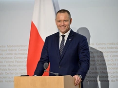 Sejm przyjął ustawę o statusie osoby najbliższej w związku i umowie o wspólnym pożyciu. Prezydent: Nie podpiszę żadnego prawa, które...