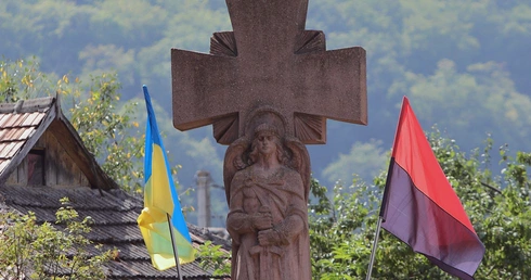 „Bohaterowie UPA” w nazwie ukraińskiej jednostki. Kijów odpowiada Polsce: nie chcieliśmy obrazić Polaków