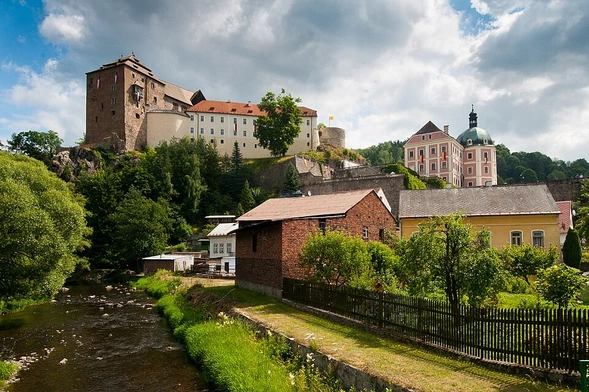 Czechy: Na zamku w Beczovie nad Teplą znajduje się kolekcja win za około 4 mln euro