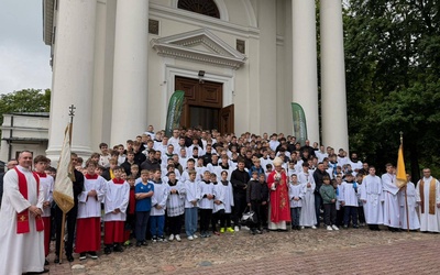 Opinogóra Górna. Boże drużyny