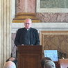 Abp Pegoraro: AI nie może samodzielnie decydować o tym, co słuszne i humanitarne