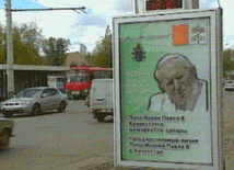 Papież Jan Paweł II przybył 22 września do stolicy Kazachstanu, Astany

