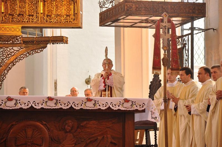 Święcenia Kapłańskie w Archidiecezji Gdańskiej - Bazylika Mariacka w Gdańsku - foto Mateusz Małek