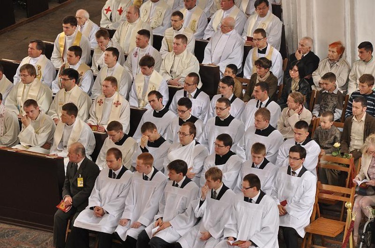 Święcenia Kapłańskie w Archidiecezji Gdańskiej - Bazylika Mariacka w Gdańsku - foto Mateusz Małek