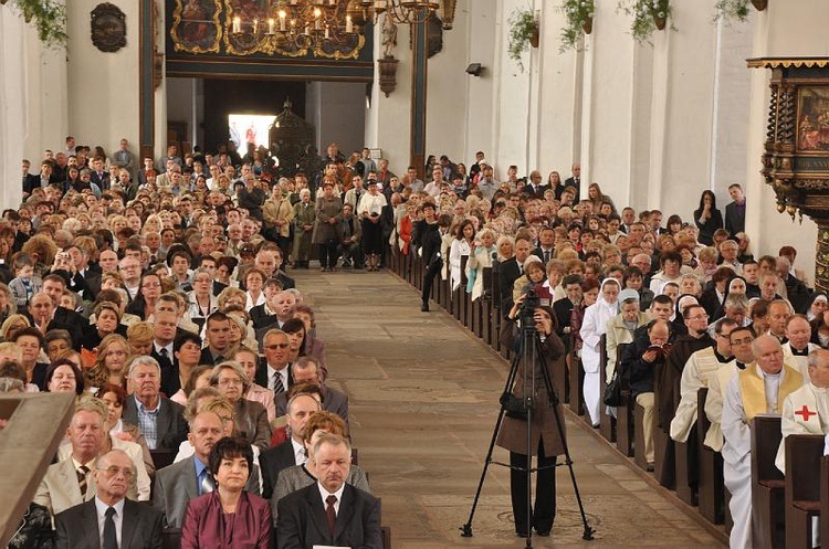 Święcenia Kapłańskie w Archidiecezji Gdańskiej - Bazylika Mariacka w Gdańsku - foto Mateusz Małek