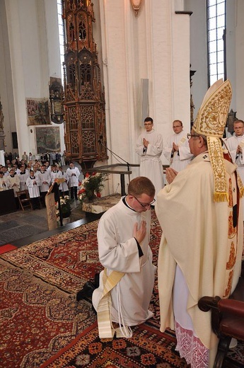 Święcenia Kapłańskie w Archidiecezji Gdańskiej - Bazylika Mariacka w Gdańsku - foto Mateusz Małek