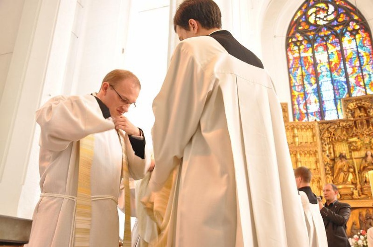 Święcenia Kapłańskie w Archidiecezji Gdańskiej - Bazylika Mariacka w Gdańsku - foto Mateusz Małek