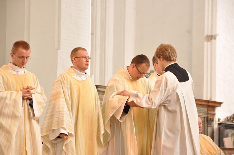 Święcenia Kapłańskie w Archidiecezji Gdańskiej - Bazylika Mariacka w Gdańsku - foto Mateusz Małek