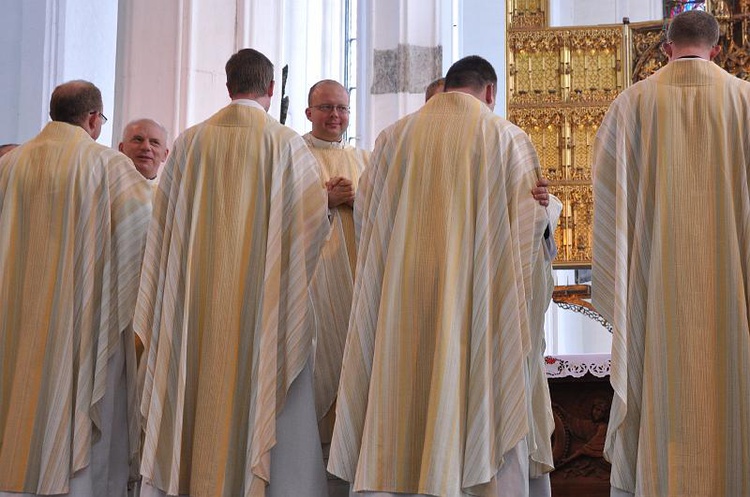 Święcenia Kapłańskie w Archidiecezji Gdańskiej - Bazylika Mariacka w Gdańsku - foto Mateusz Małek